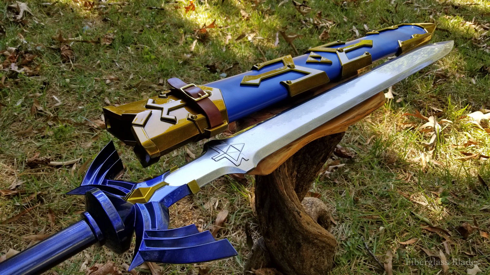 Legend of Zelda Skyward Sword - Breath of the Wild Master Sword cosplay replica prop